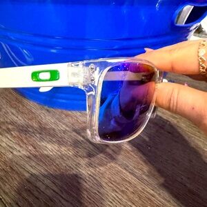 Oakley Kids Sunglassess